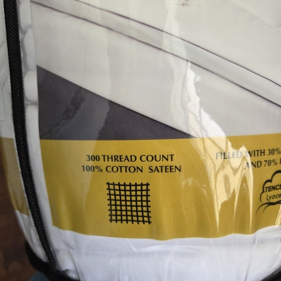 Hotel Suite Tencel Cooling Hypoallergenic Twin Size 2inch Mattress Topper - Picture 5 of 8